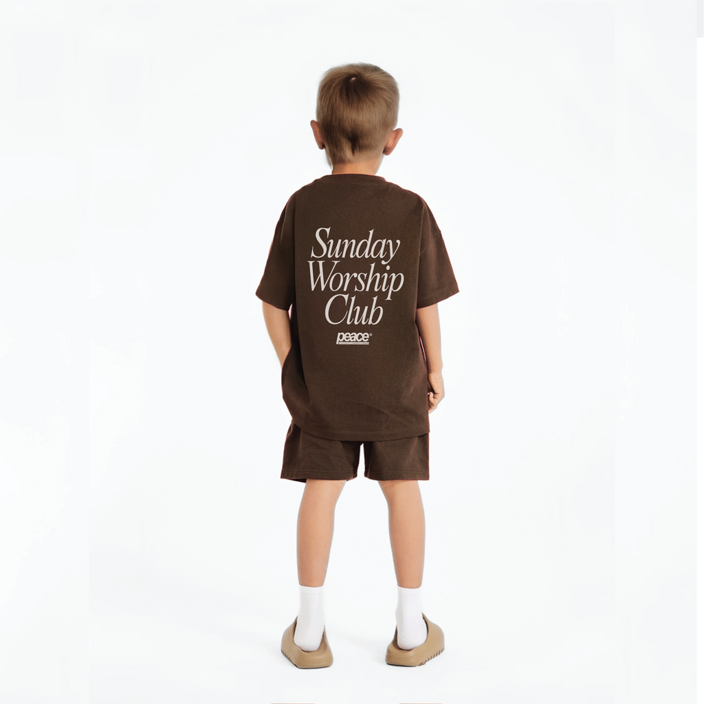 Kids Tee Sunday Worship Club Brown | Peace® PEACE STORE