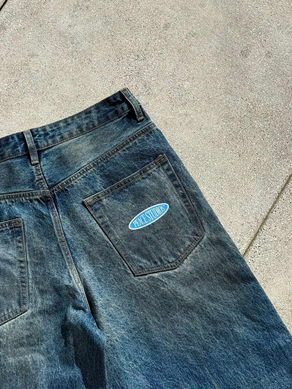 Everyday Miracles Vintage Wash Baggy Jeans| Peace®